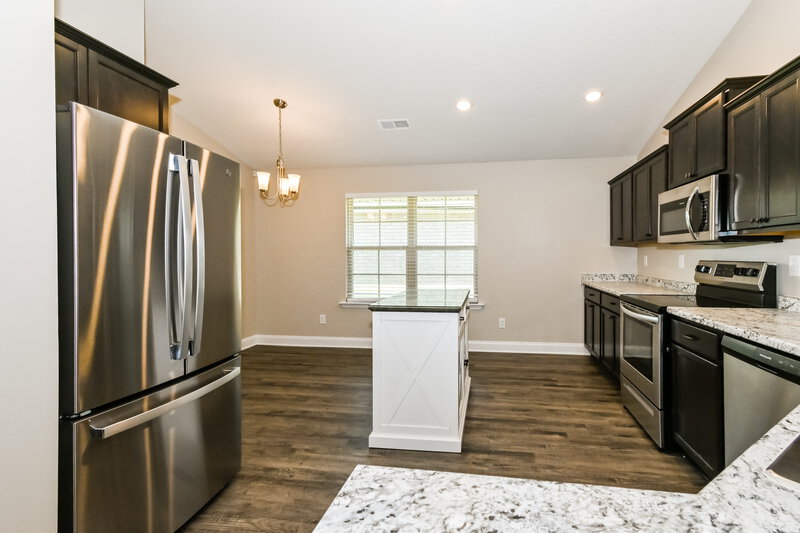 1,935/Mo, 3420 Cable Ln Southaven, MS 38672 Kitchen View