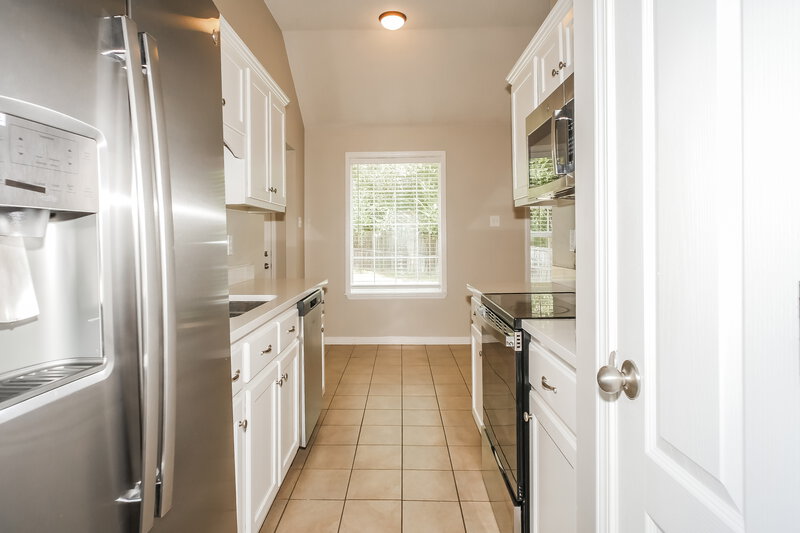 1,805/Mo, 435 Tate Dr Oakland, TN 38060 Kitchen View