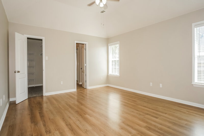 1,805/Mo, 435 Tate Dr Oakland, TN 38060 Main Bedroom View