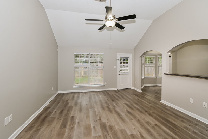 1,845/Mo, 5848 Hayden Cv Olive Branch, MS 38654 Living Room View 2