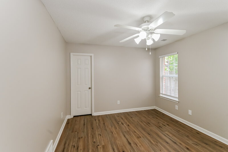 1,615/Mo, 2835 Misty Briar Cv ARLINGTON, TN 38002 Main Bedroom View 2
