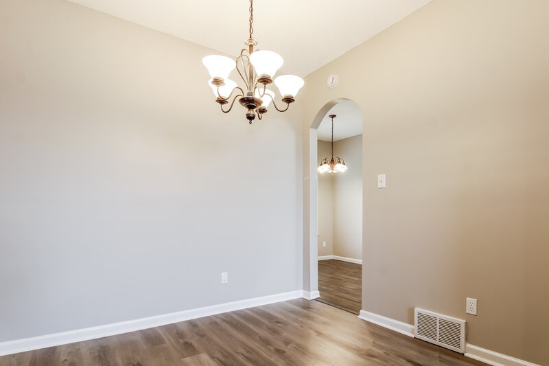1,750/Mo, 205 Village Dr Oakland, TN 38060 Dining Room View
