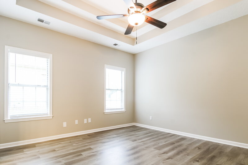 1,750/Mo, 205 Village Dr Oakland, TN 38060 Main Bedroom View