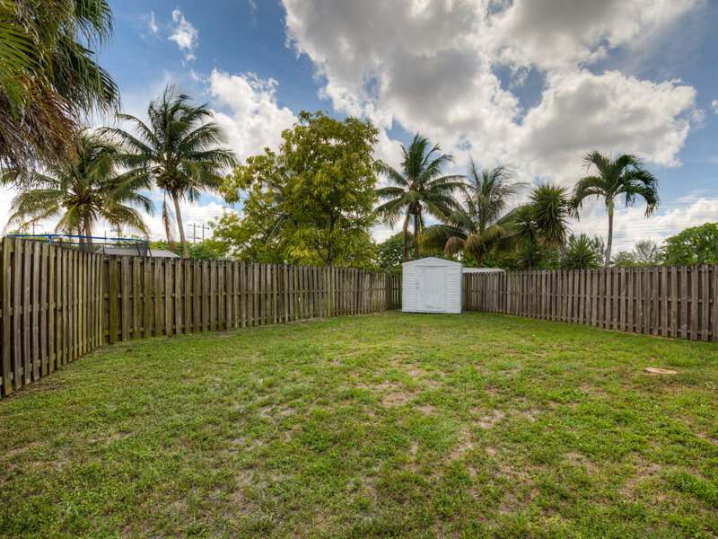 3,390/Mo, 6767 Saltaire Ter Margate, FL 33063 View