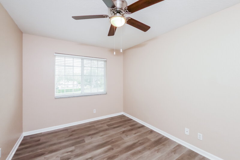 2,430/Mo, 8984 NW 38th Dr Coral Springs, FL 33065 Bedroom View 4