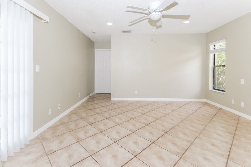 4,195/Mo, 18215 181st Cir S Boca Raton, FL 33498 Living Room View
