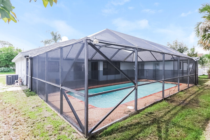 4,195/Mo, 18215 181st Cir S Boca Raton, FL 33498 Rear View