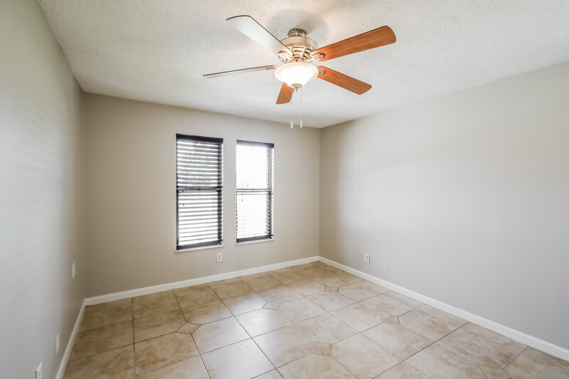 3,085/Mo, 254 Ponce de Leon St Royal Palm Beach, FL 33411 Main Bedroom View