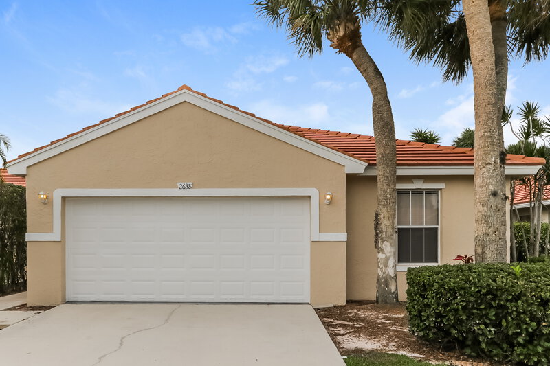 2,765/Mo, 2638 Country Golf Dr Wellington, FL 33414 External View