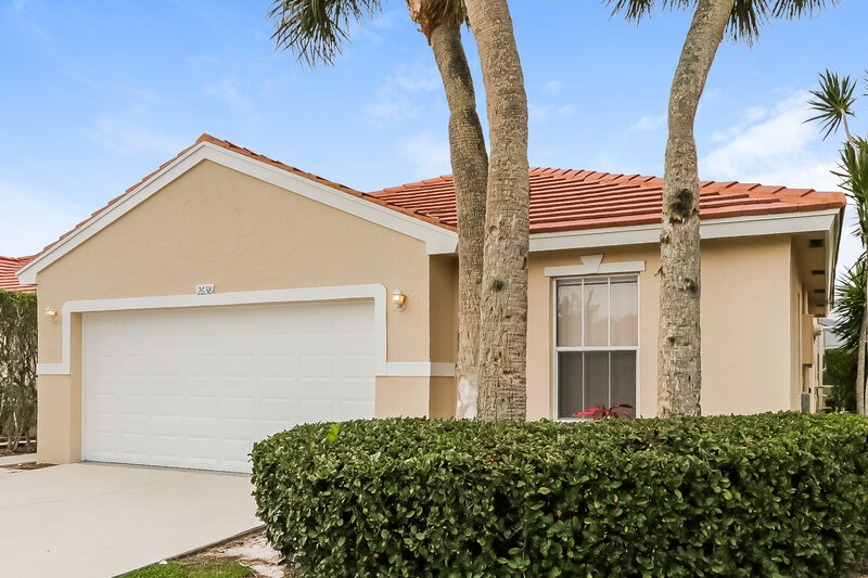 2,765/Mo, 2638 Country Golf Dr Wellington, FL 33414 Front View 2