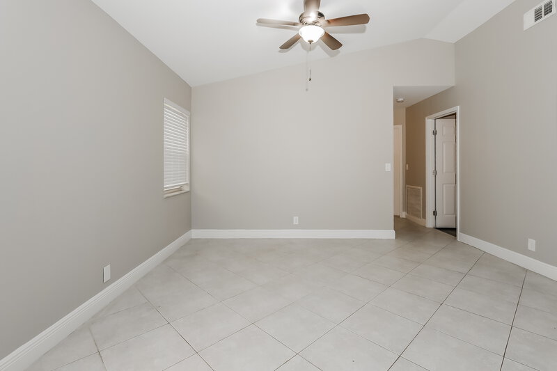 2,765/Mo, 2638 Country Golf Dr Wellington, FL 33414 Living Room View