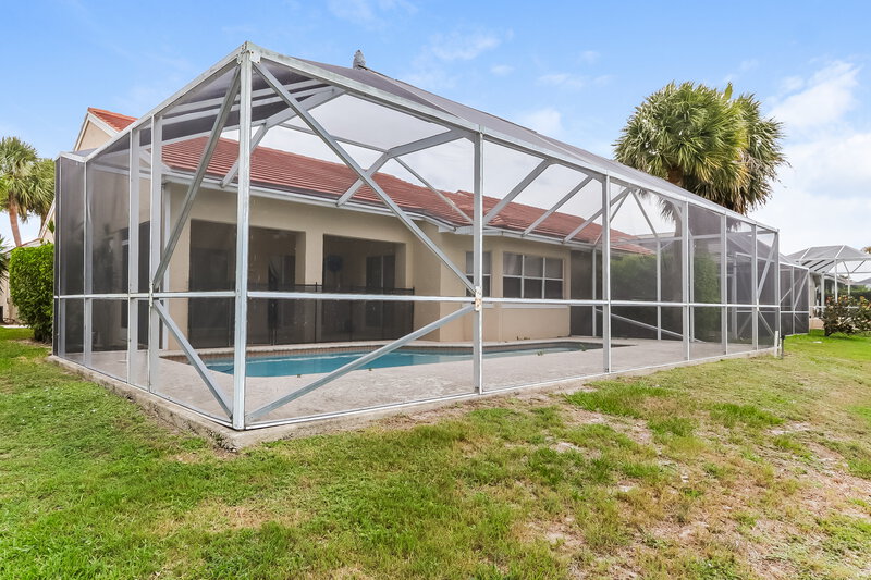 2,765/Mo, 2638 Country Golf Dr Wellington, FL 33414 Rear View