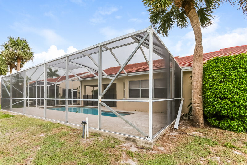 2,765/Mo, 2638 Country Golf Dr Wellington, FL 33414 Rear View 2