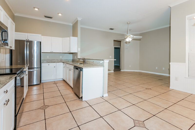 4,600/Mo, 1277 Snowbell Pl Wellington, FL 33414 Kitchen View