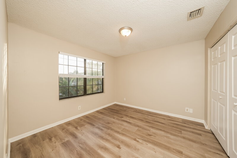 2,800/Mo, 1725 Shoreside Cir Wellington, FL 33414 Living Room View 3