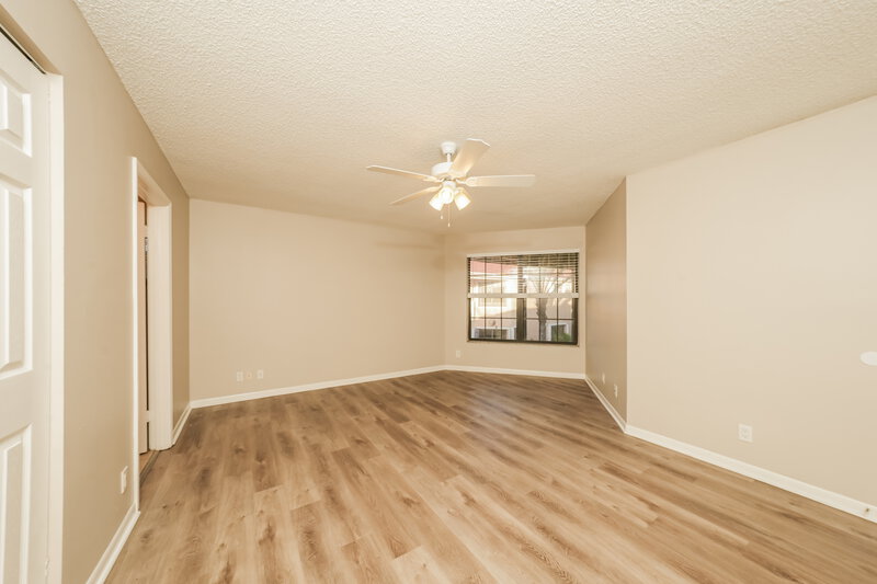 2,800/Mo, 1725 Shoreside Cir Wellington, FL 33414 Living Room View 4