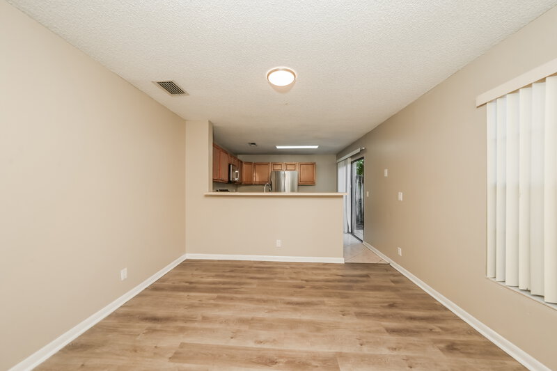 2,800/Mo, 1725 Shoreside Cir Wellington, FL 33414 Dining Room View