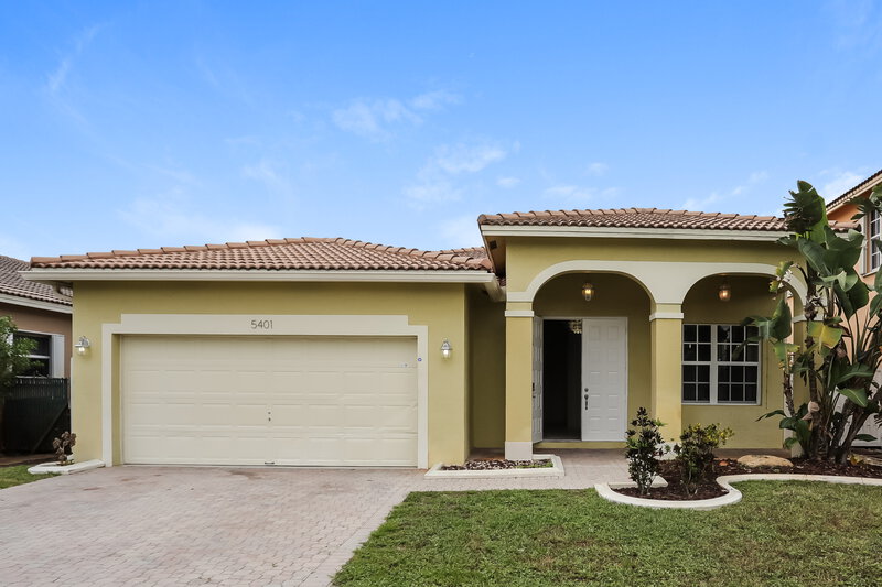 3,575/Mo, 5401 SW 132nd Ter Miramar, FL 33027 External View