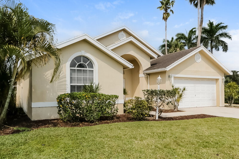 3,300/Mo, 12996 Meadowbreeze Dr Wellington, FL 33414 Front View