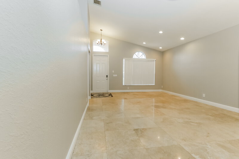 2,705/Mo, 6717 Stonecreek St Greenacres, FL 33413 Living Room View