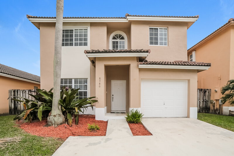 3,350/Mo, 8780 SW 214th Ter Cutler Bay, FL 33189 External View