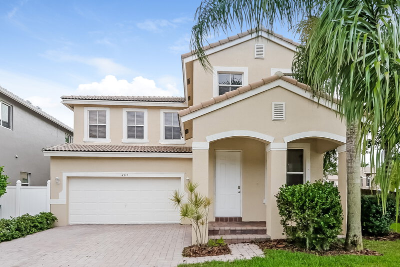 3,930/Mo, 4312 N Magnolia Cir Delray Beach, FL 33445 External View