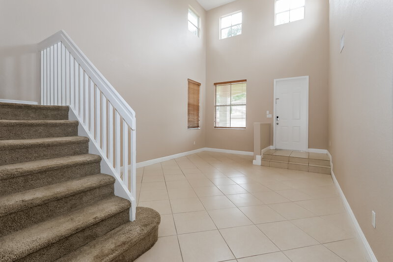 3,930/Mo, 4312 N Magnolia Cir Delray Beach, FL 33445 Living Room View