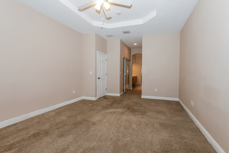 3,930/Mo, 4312 N Magnolia Cir Delray Beach, FL 33445 Main Bedroom View 2