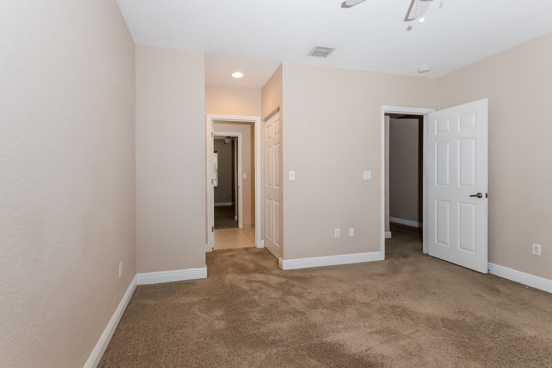 3,930/Mo, 4312 N Magnolia Cir Delray Beach, FL 33445 Bedroom View