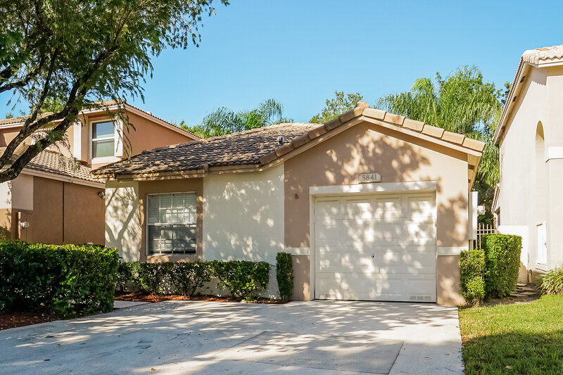 2,955/Mo, 5841 Eagle Cay Ln Coconut Creek, FL 33073 Misc View