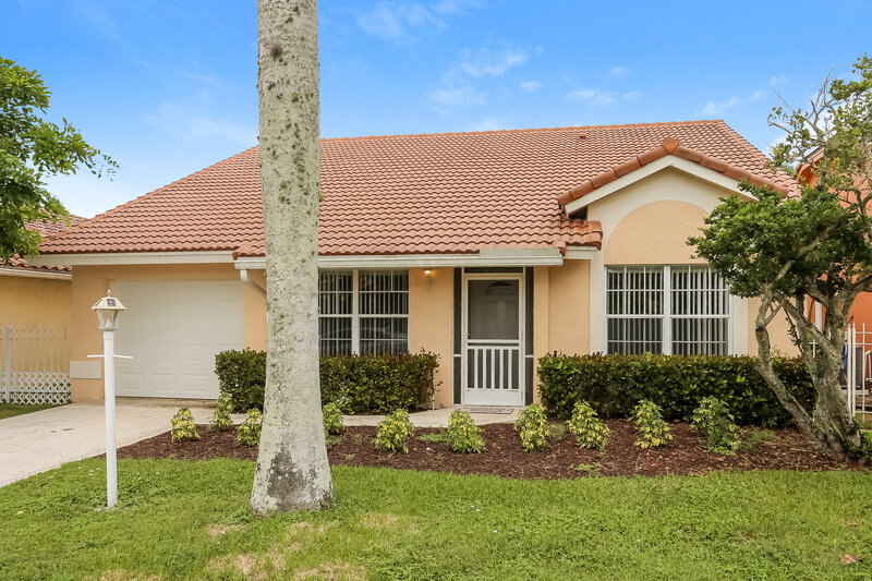 5,150/Mo, 11117 Lakeaire Cir Boca Raton, FL 33498 External View