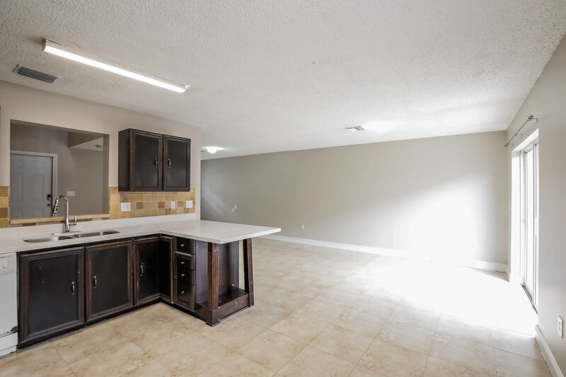 3,235/Mo, 40 NW 110th Ave Plantation, FL 33324 Misc View 5