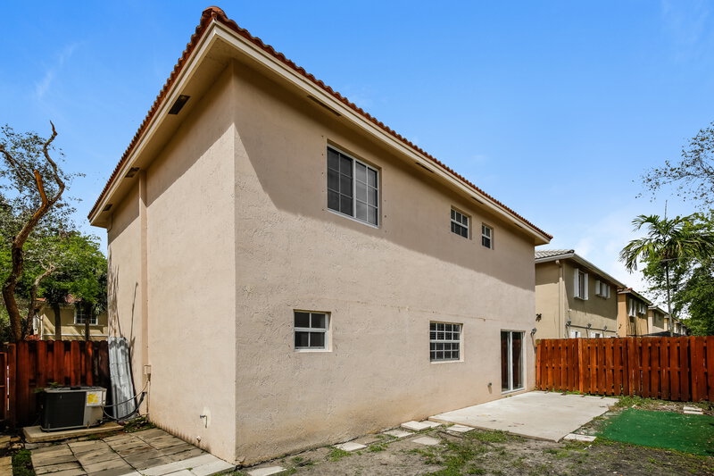 3,235/Mo, 40 NW 110th Ave Plantation, FL 33324 Misc View 14