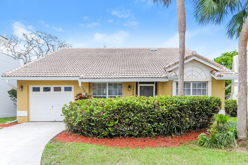 3,030/Mo, 7329 Heathley Dr Lake Worth, FL 33467 External View