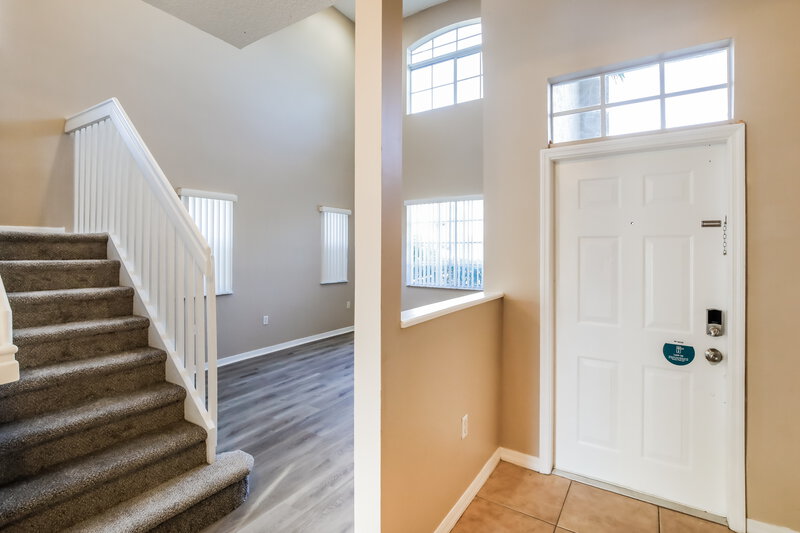 3,215/Mo, 21056 SW 89th Pl Cutler Bay, FL 33189 Foyer View