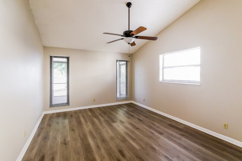 3,155/Mo, 10849 NW 23rd Ct Sunrise, FL 33322 Main Bedroom View 2