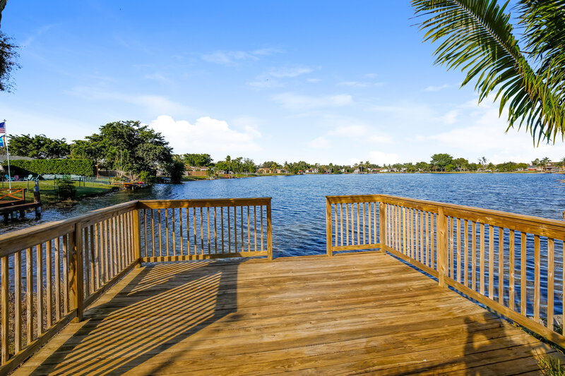 3,155/Mo, 10849 NW 23rd Ct Sunrise, FL 33322 Rear View