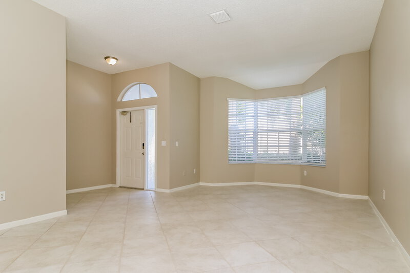 3,250/Mo, 7540 Ridgefield Ln Lake Worth, FL 33467 Living Room View