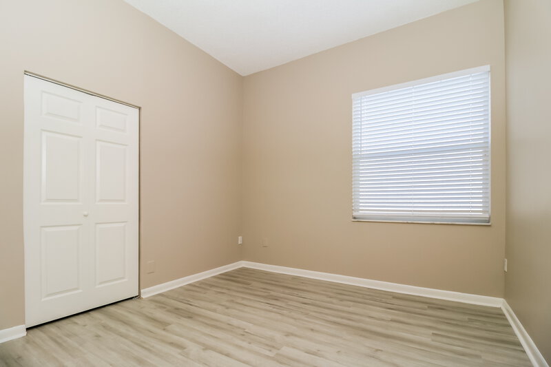 3,250/Mo, 7540 Ridgefield Ln Lake Worth, FL 33467 Bedroom View