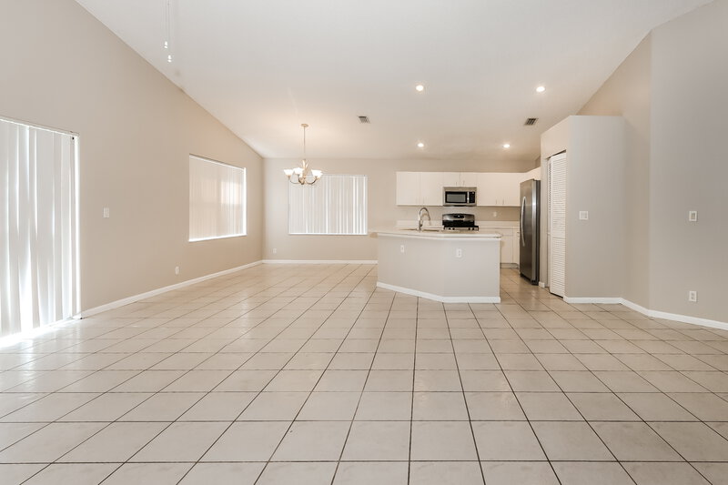 3,850/Mo, 1267 Olympic Cir Greenacres, FL 33413 Living Room View