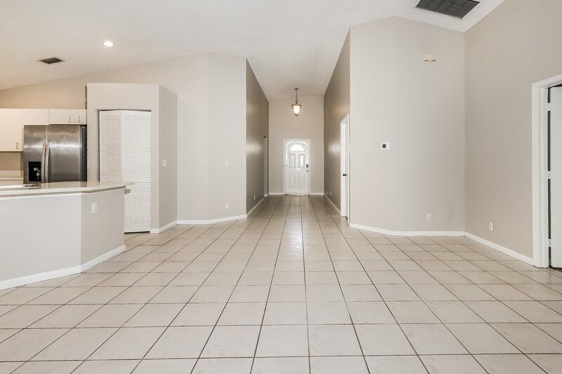 3,850/Mo, 1267 Olympic Cir Greenacres, FL 33413 Living Room View 2