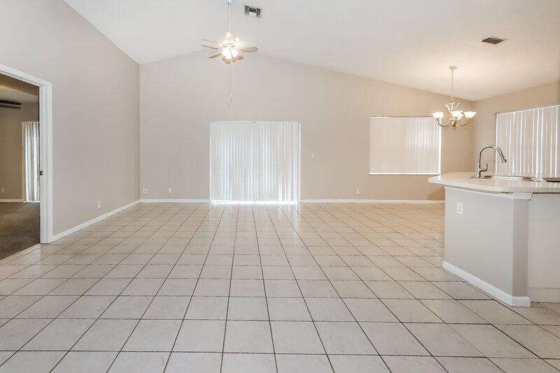 3,850/Mo, 1267 Olympic Cir Greenacres, FL 33413 Living Room View 3