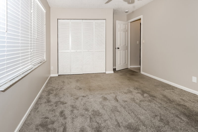 3,850/Mo, 1267 Olympic Cir Greenacres, FL 33413 Bedroom View 2