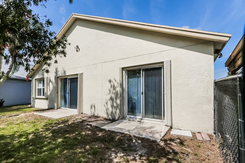 3,850/Mo, 1267 Olympic Cir Greenacres, FL 33413 Rear View 2