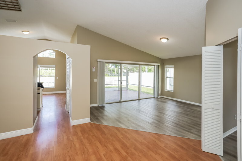 3,700/Mo, 5262 NW 55th Ter Coconut Creek, FL 33073 Misc View 4