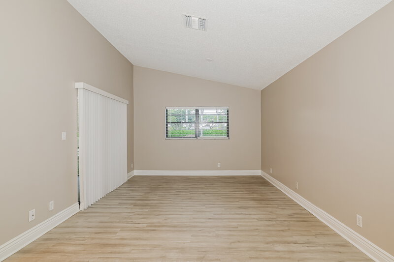 3,640/Mo, 11849 Woodtones Ln Boca Raton, FL 33428 Family Room View