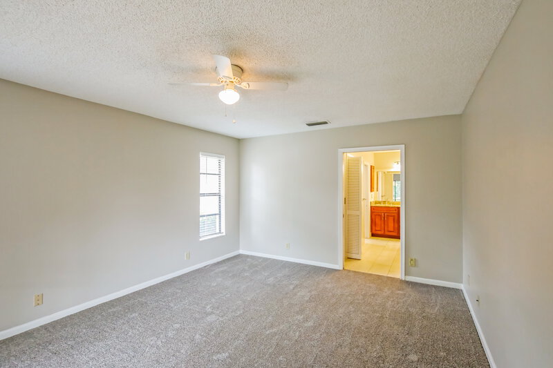 3,150/Mo, 518 Azure Ave Wellington, FL 33414 Main Bedroom View