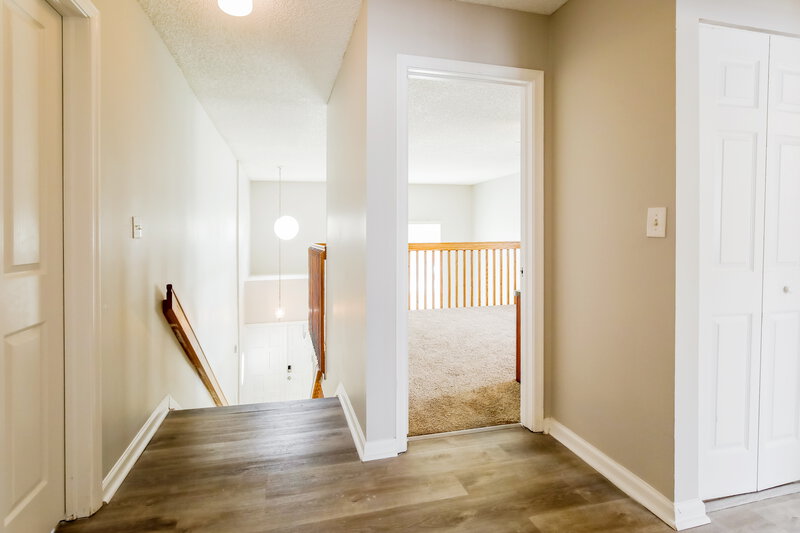 2,975/Mo, 5488 NW 45th Way Coconut Creek, FL 33073 Loft View