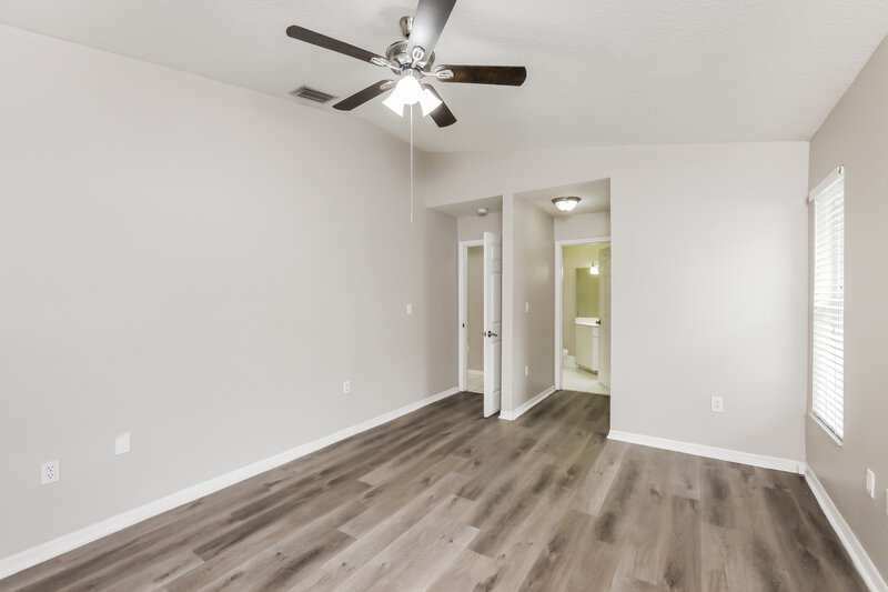 3,325/Mo, 14730 SW 176th St Miami, FL 33187 Main Bedroom View