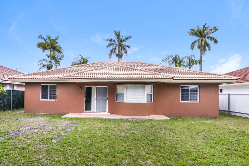 3,325/Mo, 14730 SW 176th St Miami, FL 33187 Rear View